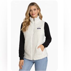 Patagonia White Fleece Vest - Size
M